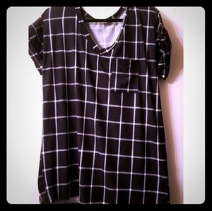 Cute windowpane plaid short sleeve shirt